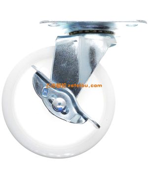 如何确保脚轮设备在斜坡上的稳定性